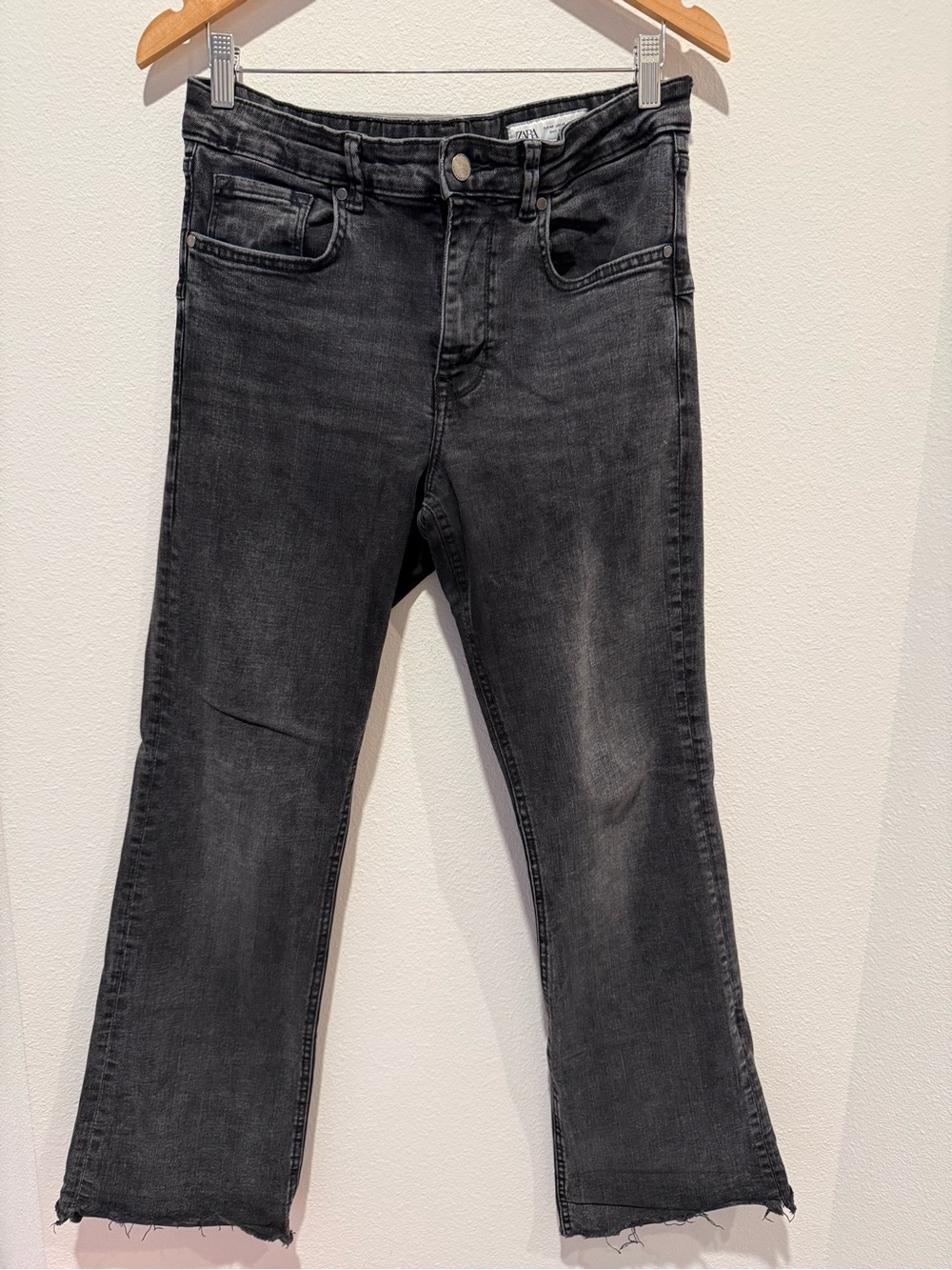 Black women boot-cut Jeans by Zara size 10 (42)